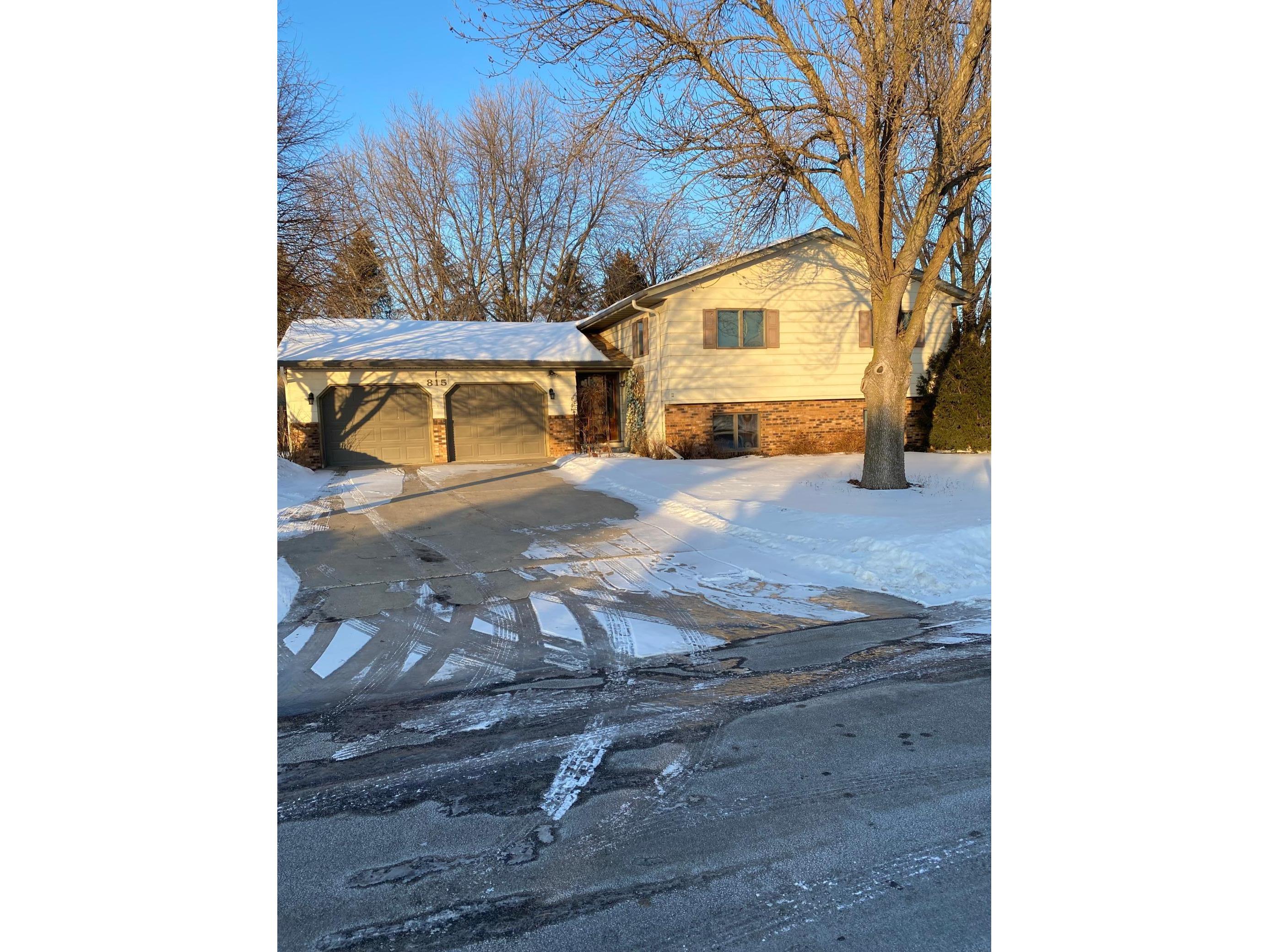 815 E Flynn Street, Redwood Falls, MN, 56283 MLS 6149792 Edina Realty