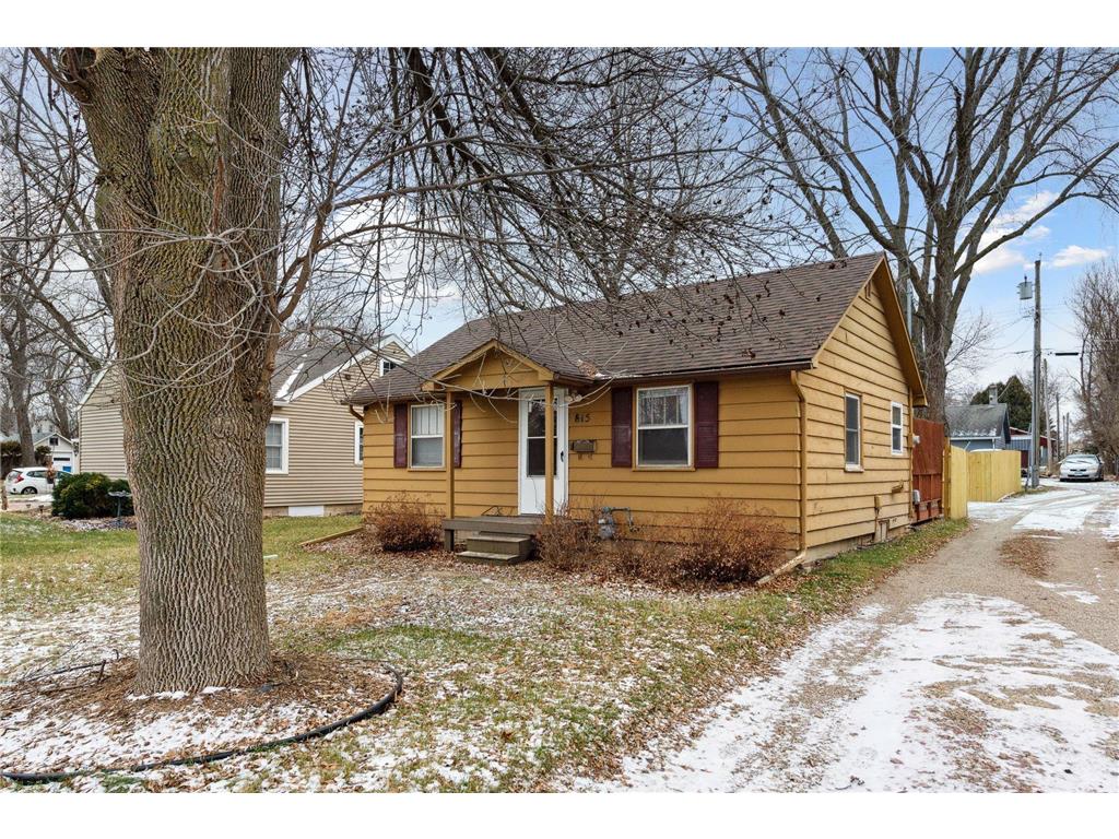 815 E Rose Street Owatonna MN 55060 6468515 image1