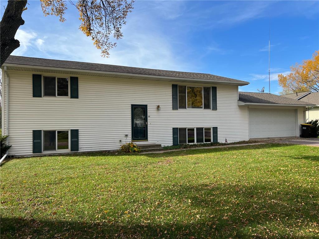 815 Jackson Avenue N Saint James MN 56081 6451035 image1