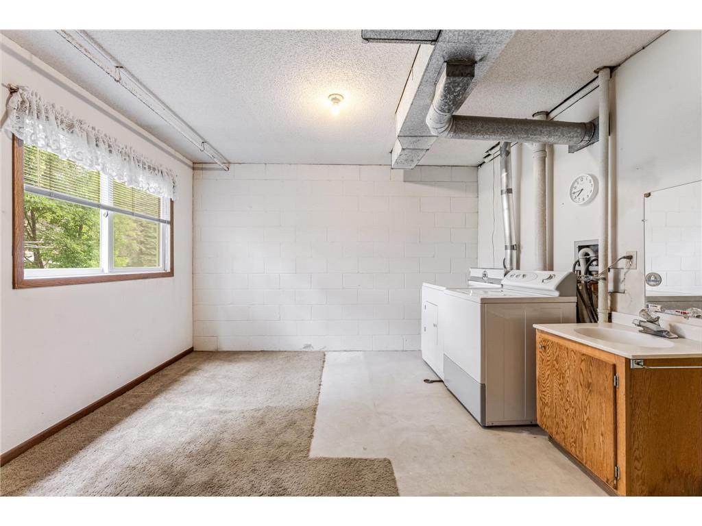 815 Kingston Street N Caledonia MN 55921 7100283 image11