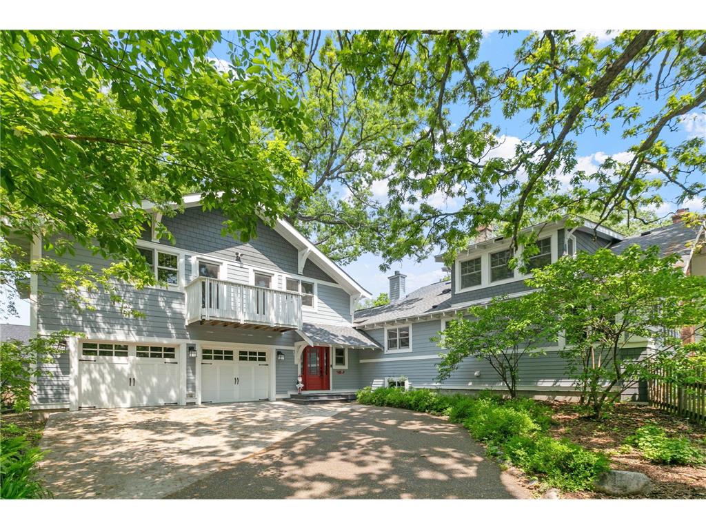 815 Mahtomedi Avenue Mahtomedi MN 55115 - White Bear 6348312 image1