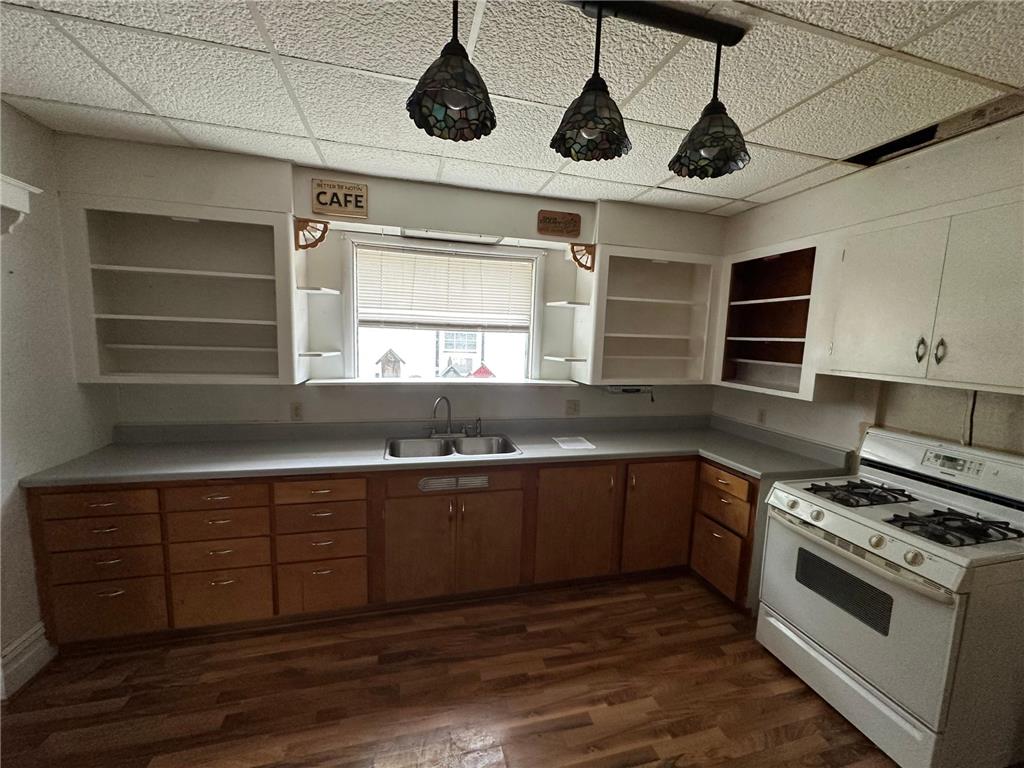 815 Main Avenue N Thief River Falls MN 56701 7084636 image3