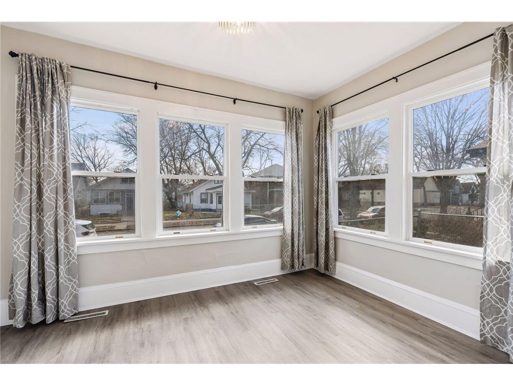 815 Newton Avenue N Minneapolis MN 55411 7064215 image8