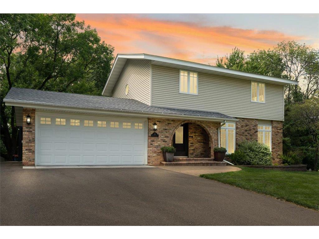 815 Pineview Lane N Plymouth MN 55441 6769333 image1