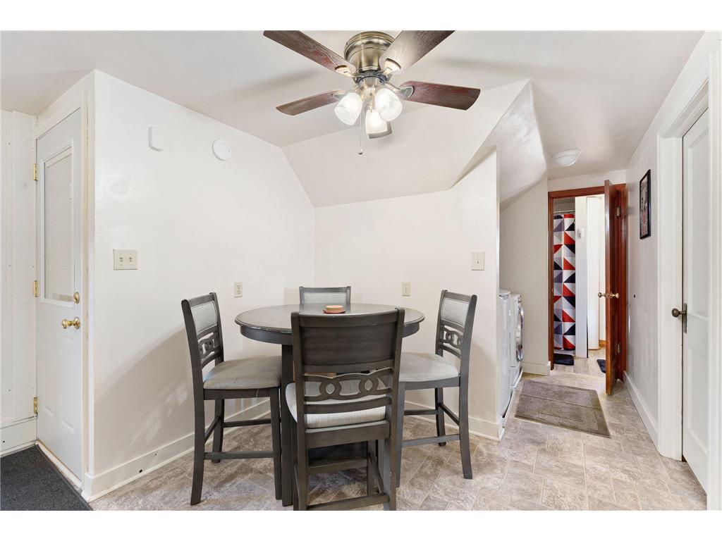 815 S Elm Avenue Owatonna MN 55060 7037109 image26