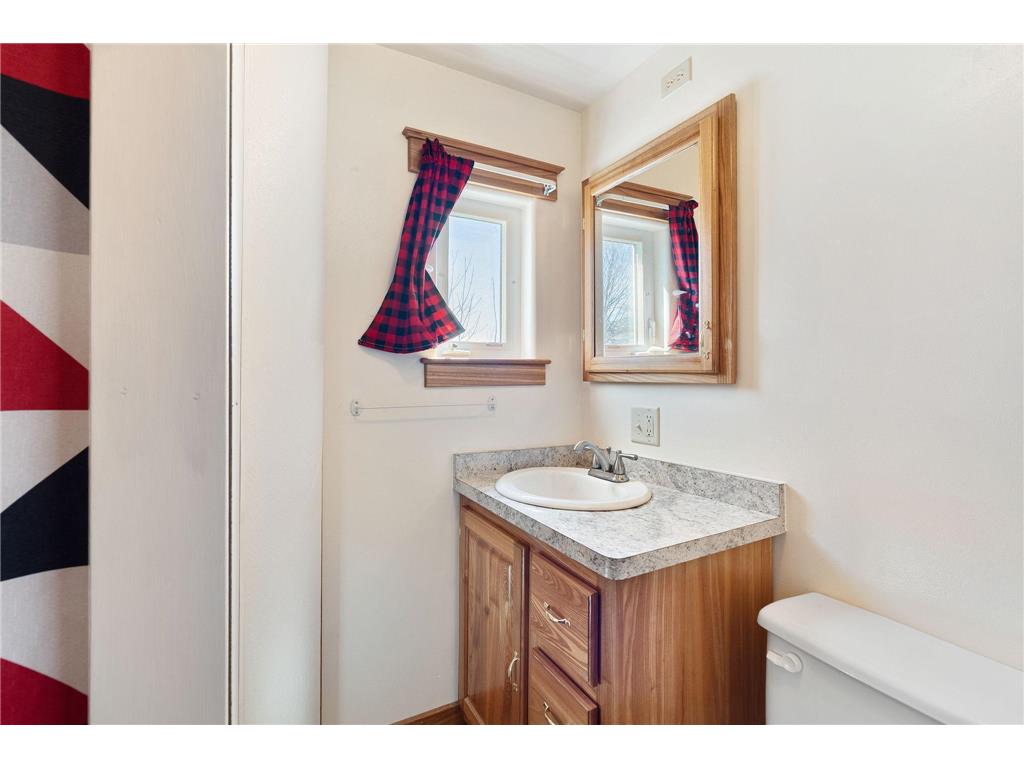 815 S Elm Avenue Owatonna MN 55060 7037109 image29