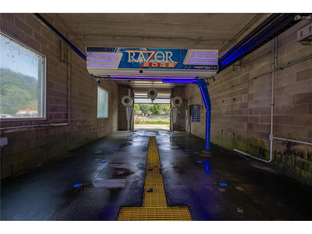 815 S MAIN Street Fountain City WI 54629 6700729 image23