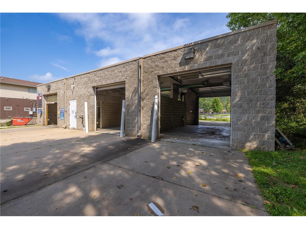 815 S MAIN Street Fountain City WI 54629 6700729 image7