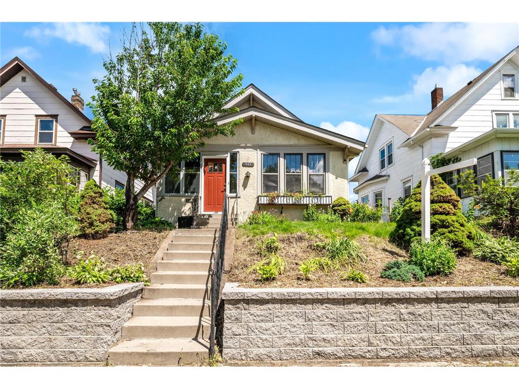 815 Thomas Avenue Saint Paul MN 55104 6757038 image1