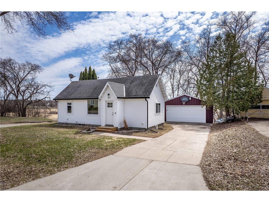815 W Stanton Avenue #1 Fergus Falls MN 56537 6707227 image1