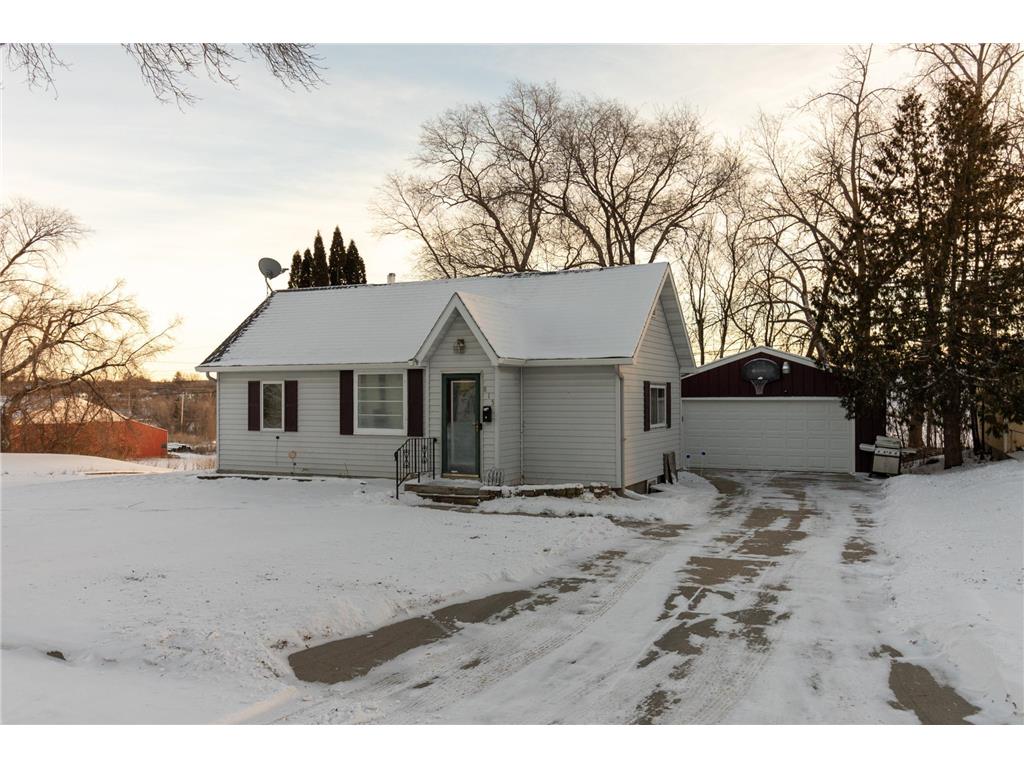 815 W Stanton Avenue Fergus Falls MN 56537 6478459 image1