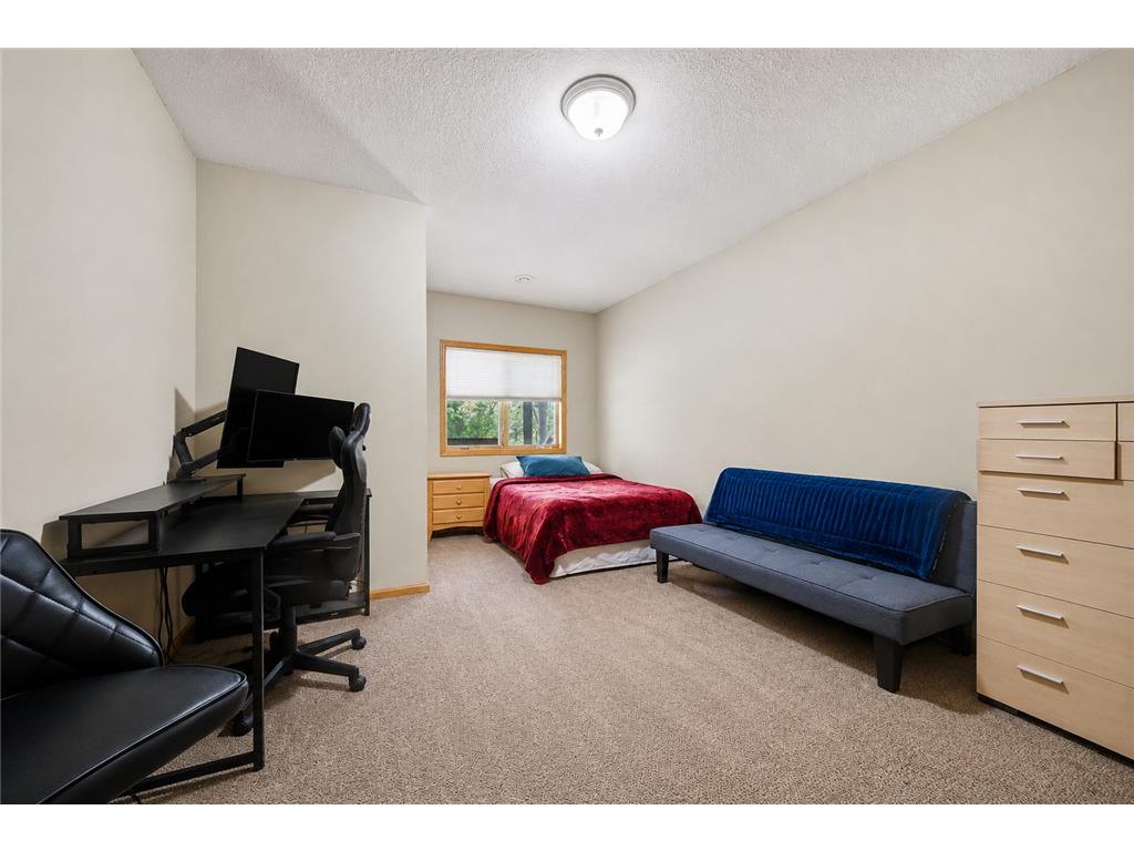 8150 9th Street Place N Oakdale MN 55128 - Armstrong Lake 7083578 image24