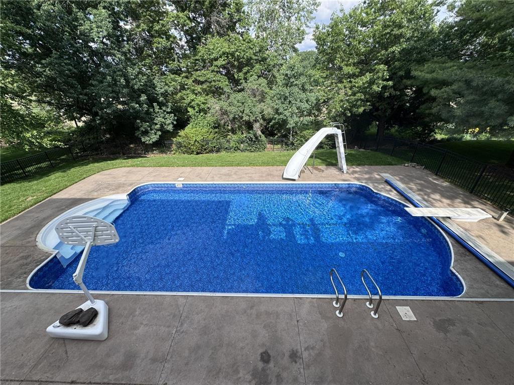 8150 9th Street Place N Oakdale MN 55128 - Armstrong Lake 7083578 image38
