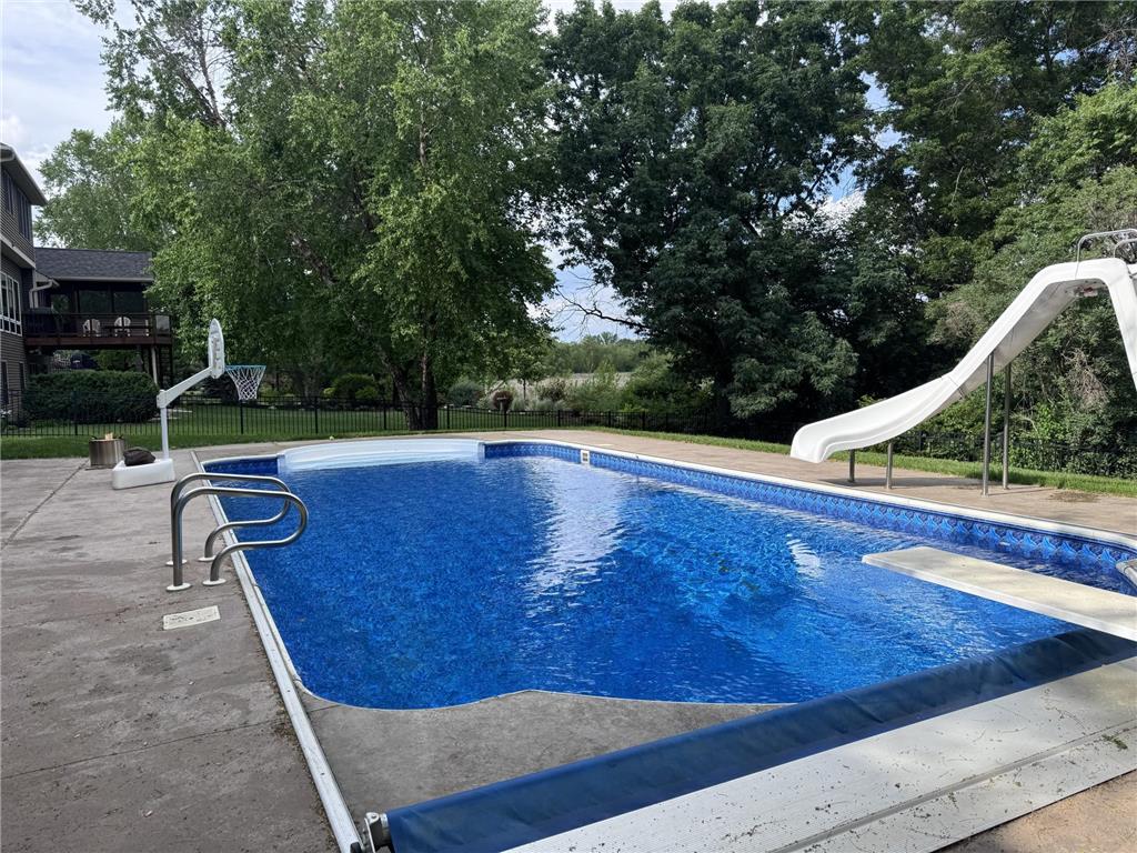 8150 9th Street Place N Oakdale MN 55128 - Armstrong Lake 7083578 image40