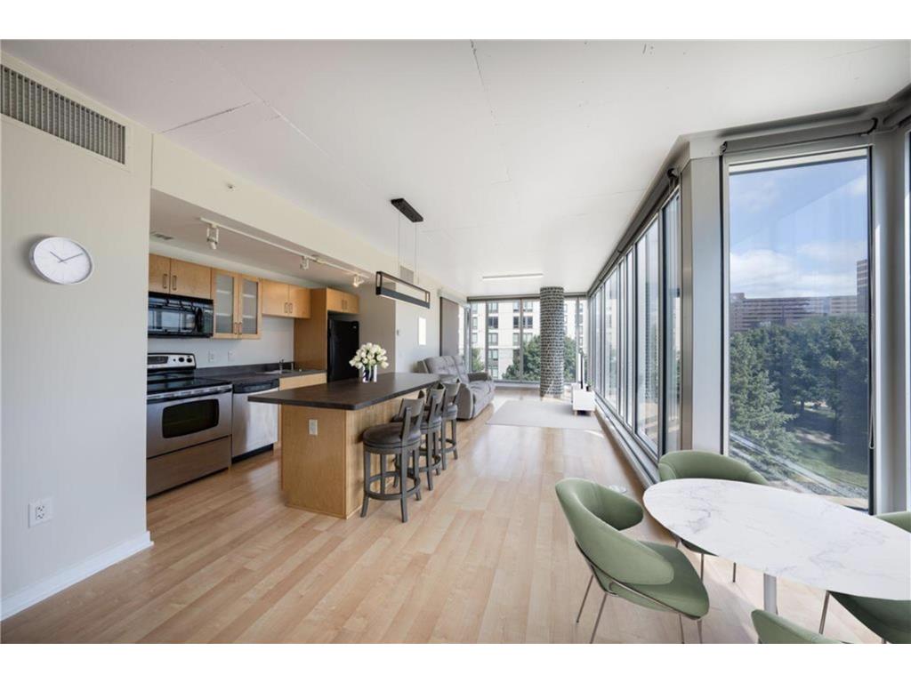 8151 33rd Avenue S #305 Bloomington MN 55425 6771462 image1