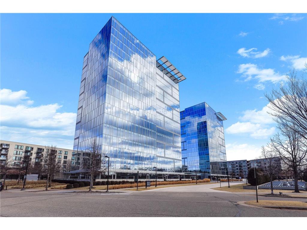 8151 33rd Avenue S #503 Bloomington MN 55425 7039110 image1