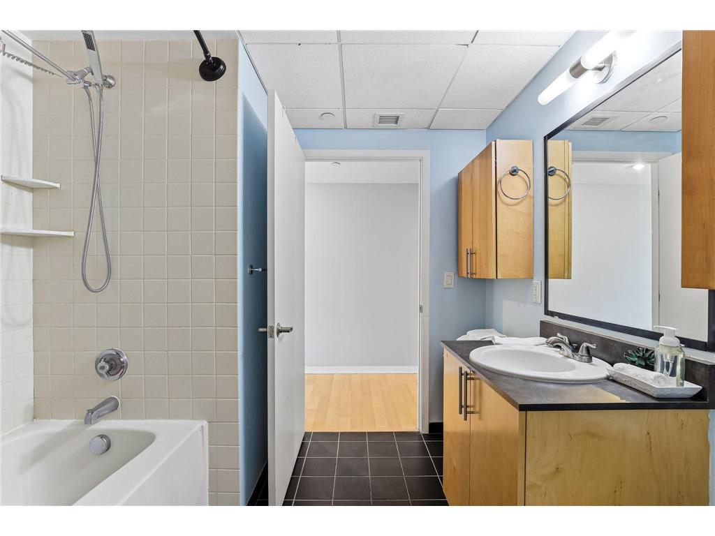 8151 33rd Avenue S #503 Bloomington MN 55425 7039110 image15