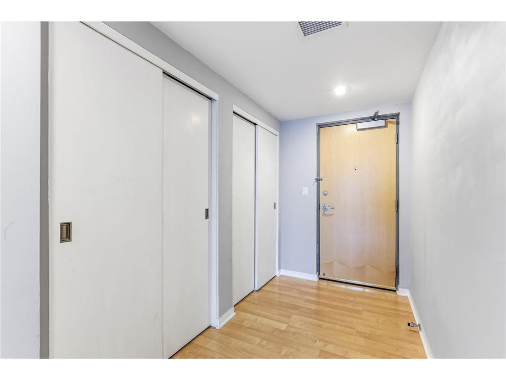 8151 33rd Avenue S #503 Bloomington MN 55425 7039110 image17