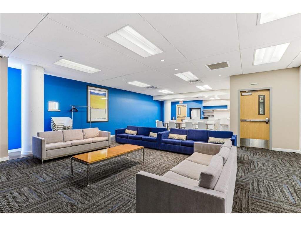 8151 33rd Avenue S #503 Bloomington MN 55425 7039110 image20