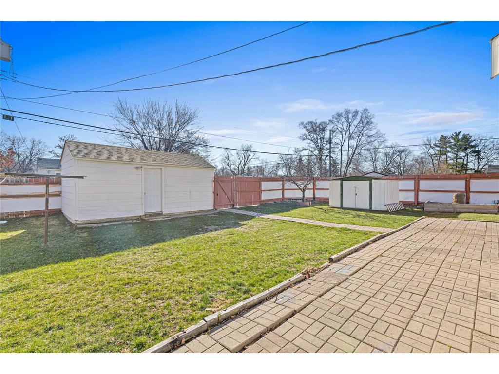 8155 Wentworth Avenue S Bloomington MN 55420 7051505 image18