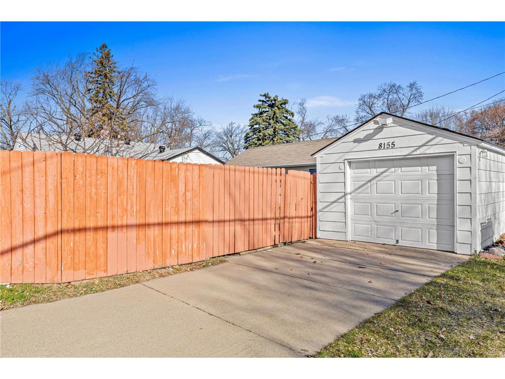 8155 Wentworth Avenue S Bloomington MN 55420 7051505 image21
