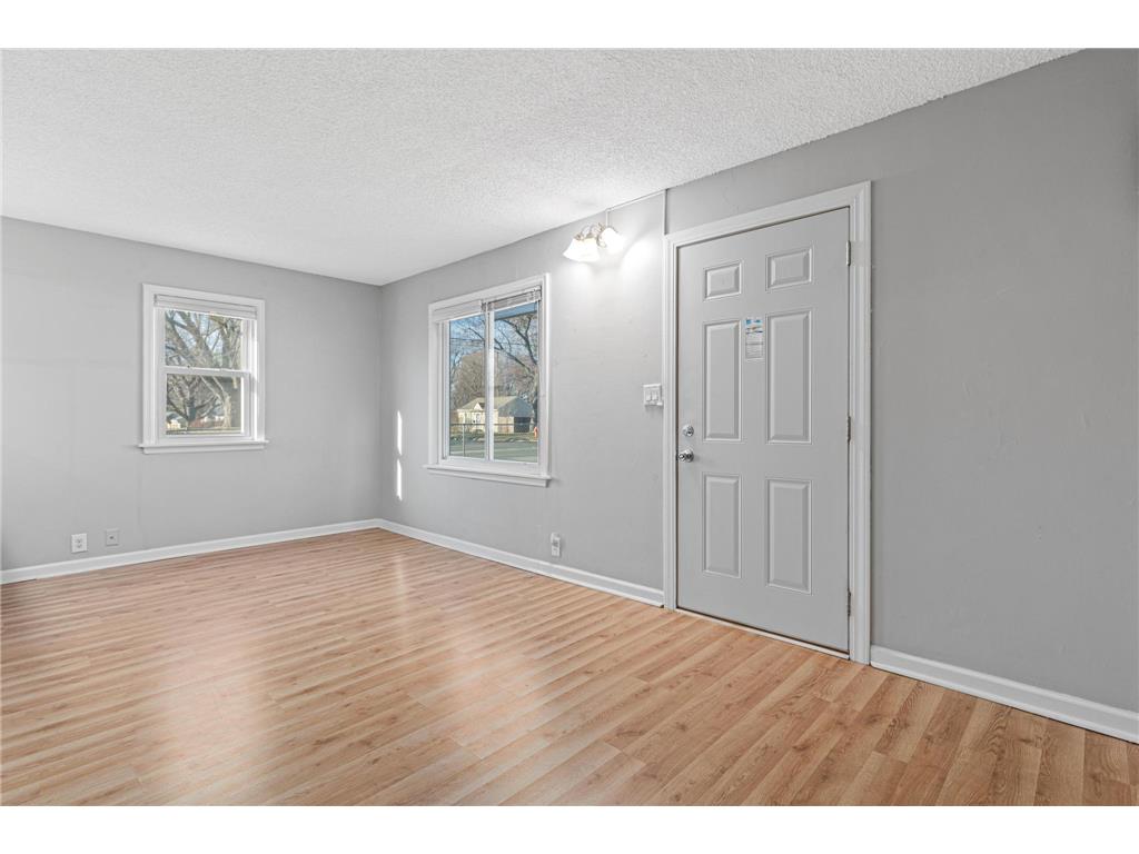 8155 Wentworth Avenue S Bloomington MN 55420 7051505 image8