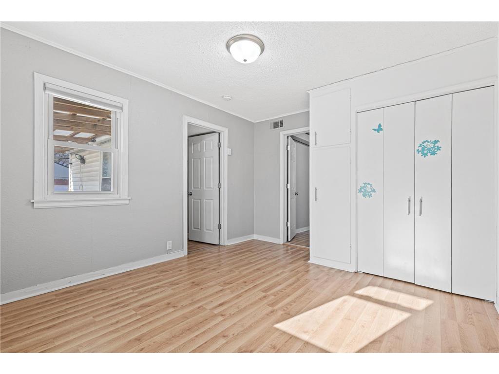 8155 Wentworth Avenue S Bloomington MN 55420 7051505 image9