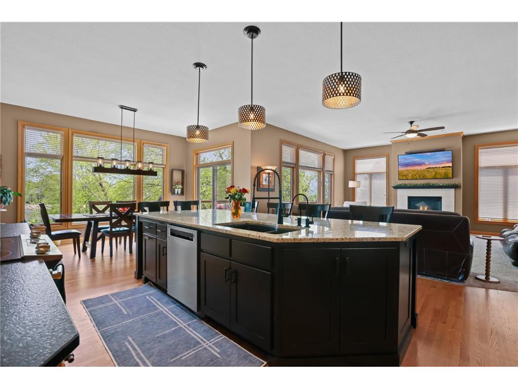 8156 9th Street Place N Oakdale MN 55128 - Armstrong Lake 7074336 image11