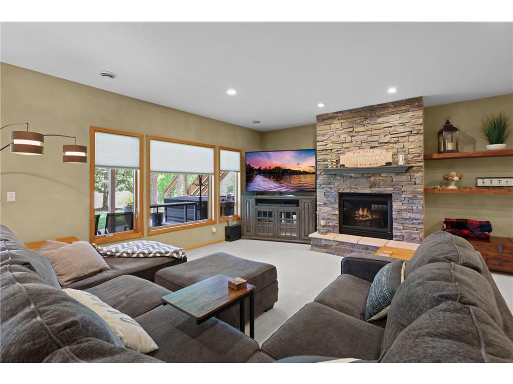 8156 9th Street Place N Oakdale MN 55128 - Armstrong Lake 7074336 image39