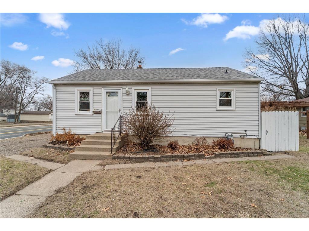 8156 Blaisdell Avenue S Bloomington MN 55420 6701803 image1