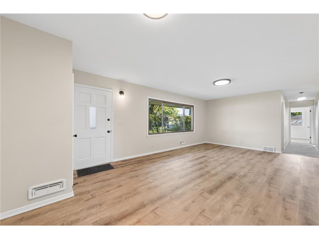 8159 Grafton Avenue S Cottage Grove MN 55016 7076790 image3