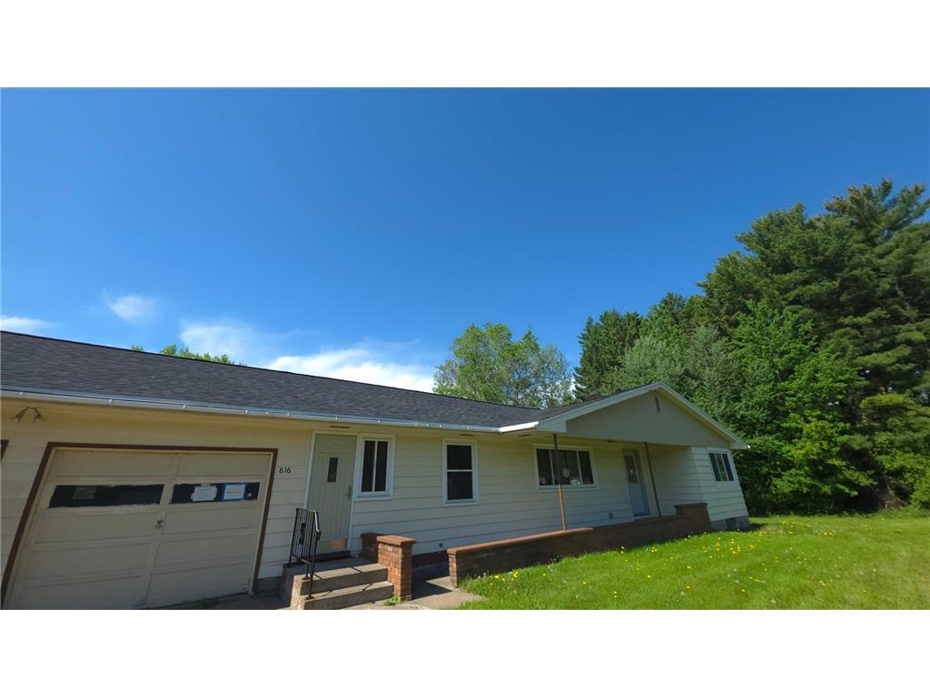 816 1st Street Glenwood City WI 54013 7095773 image2