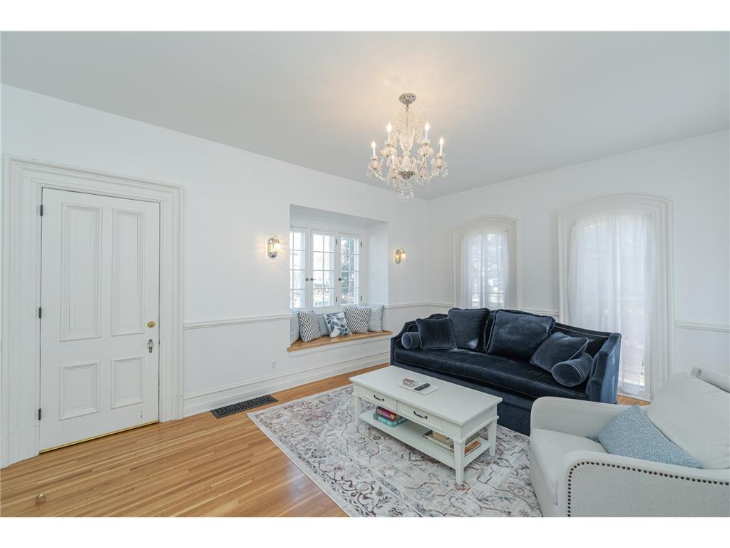 816 1st Street NW Rochester MN 55901 7080315 image3