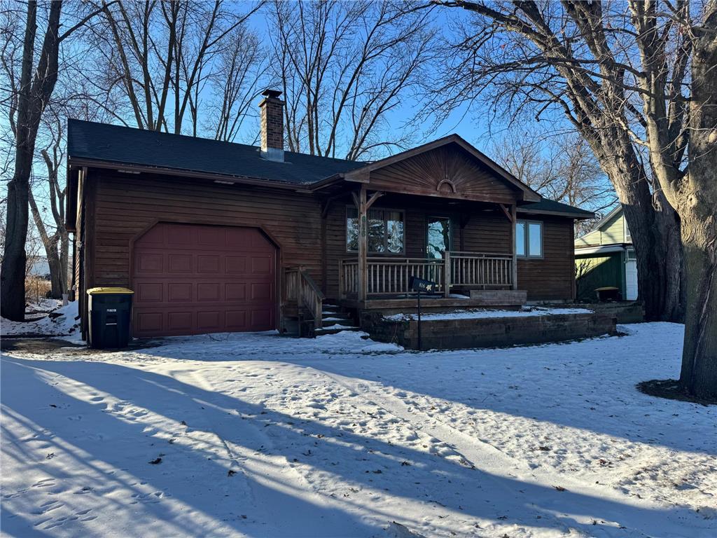 816 E 5th Street Blue Earth MN 56013 7001863 image1