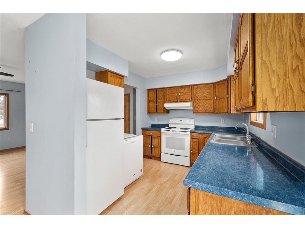 816 E 9th Street S Ladysmith WI 54848 6817293 image11