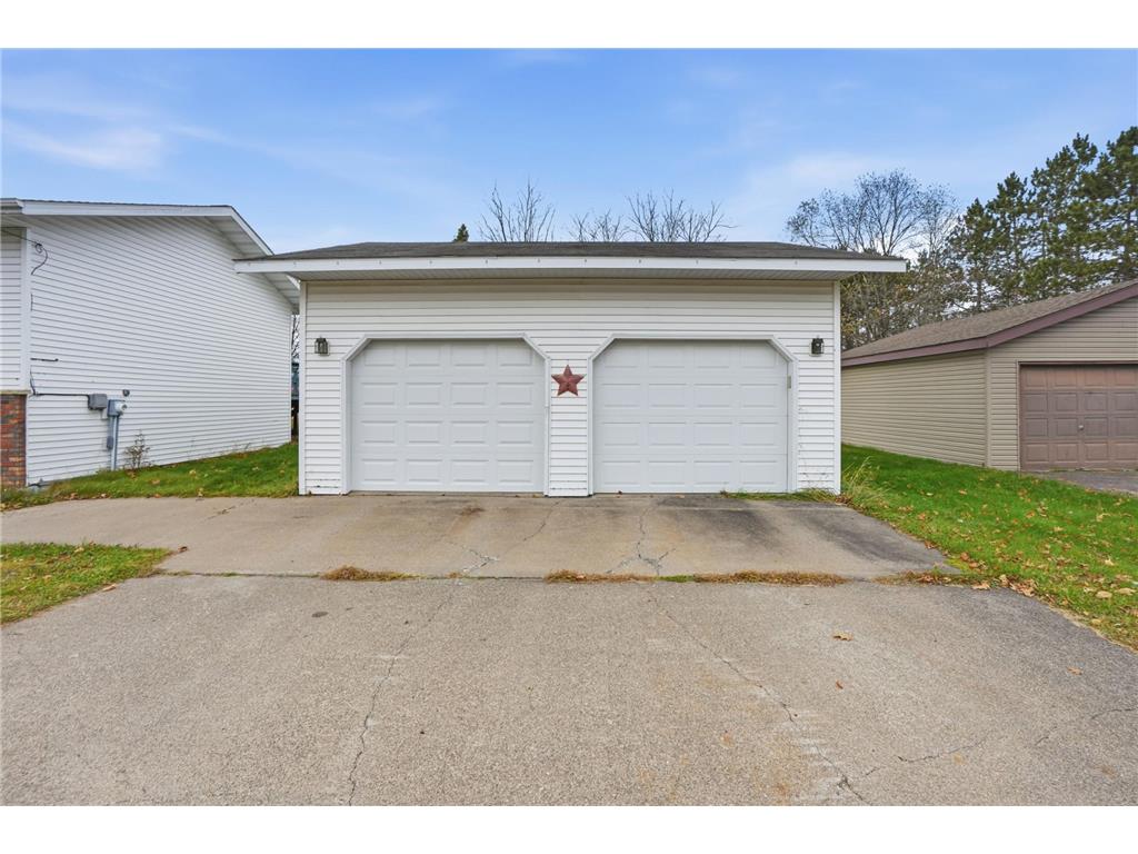 816 E 9th Street S Ladysmith WI 54848 6817293 image25