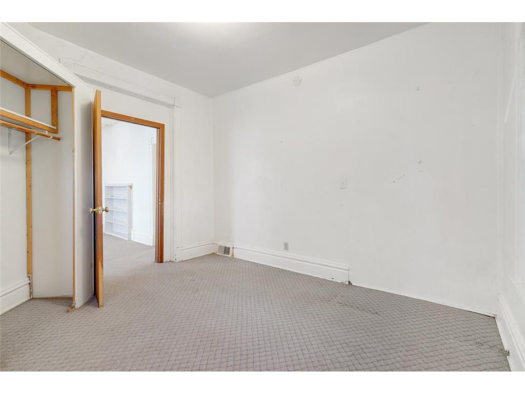 816 Edmund Avenue Saint Paul MN 55104 6816371 image12