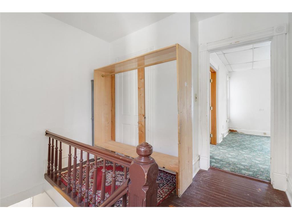 816 Edmund Avenue Saint Paul MN 55104 6816371 image15