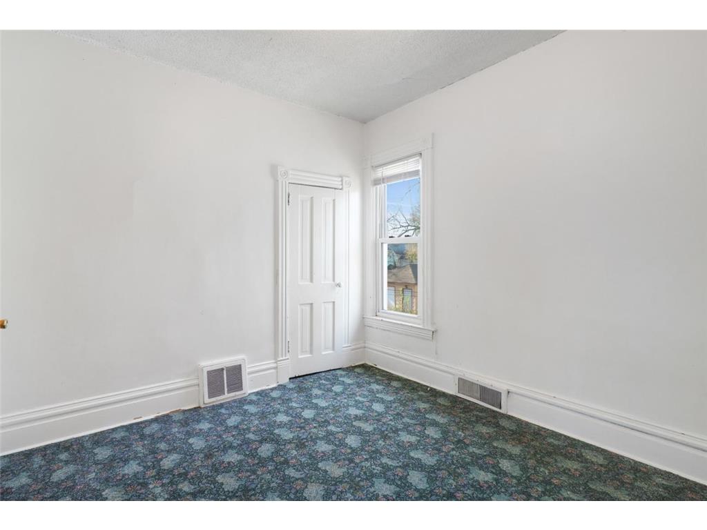 816 Edmund Avenue Saint Paul MN 55104 6816371 image23