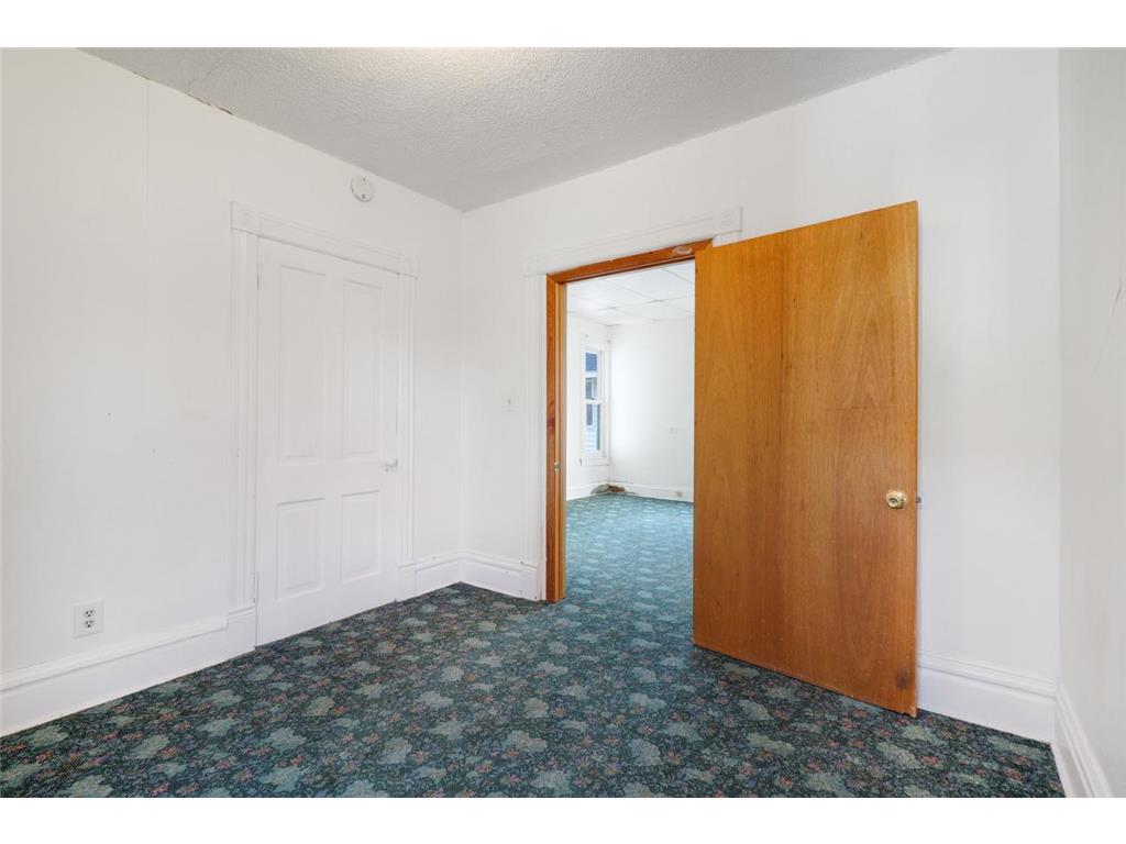 816 Edmund Avenue Saint Paul MN 55104 6816371 image24