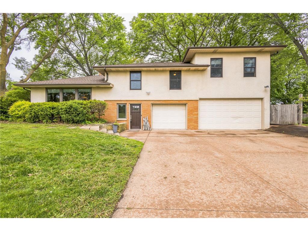 816 Glenbrook Avenue N Oakdale MN 55128 6729152 image1