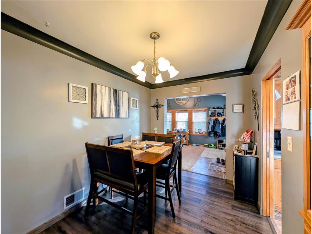 816 N 3rd Street Montevideo MN 56265 7019835 image11