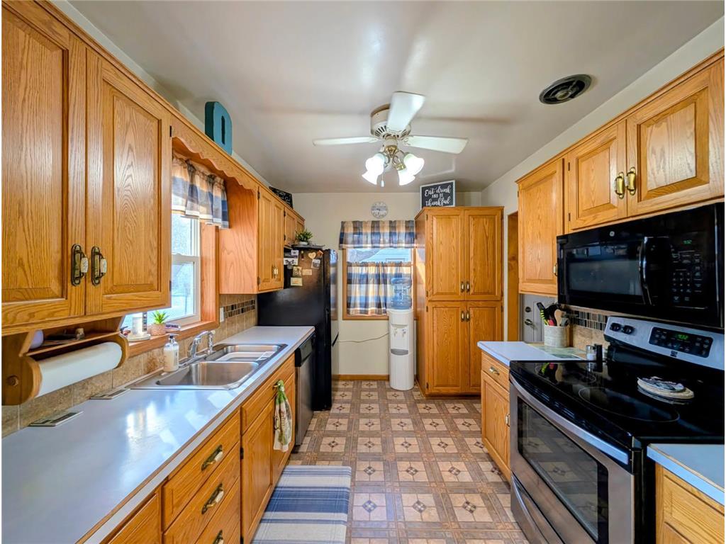 816 N 3rd Street Montevideo MN 56265 7019835 image20