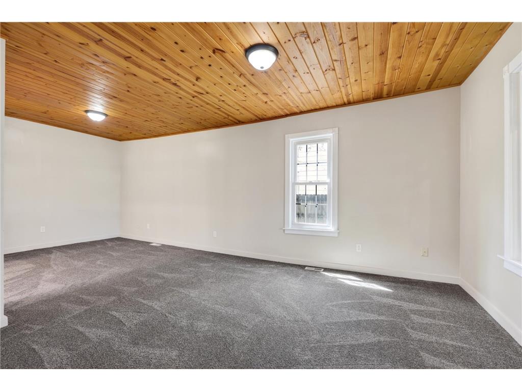 816 N Summit Street Spooner WI 54801 7068495 image10