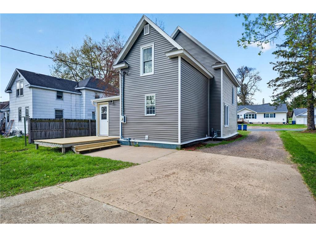 816 N Summit Street Spooner WI 54801 7068495 image3