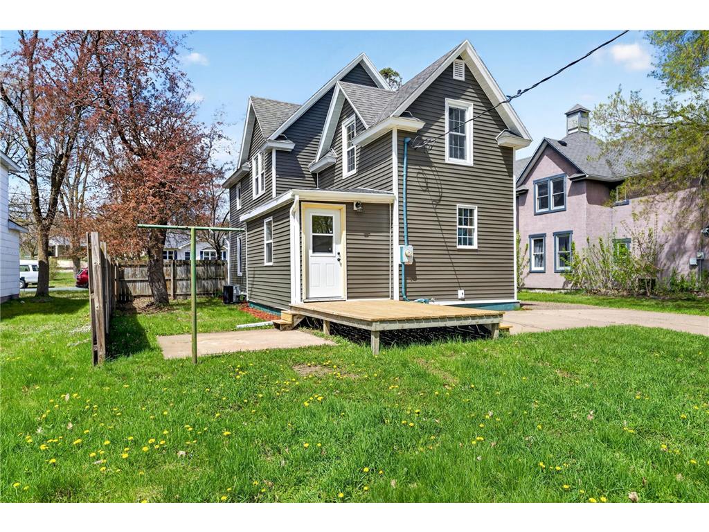 816 N Summit Street Spooner WI 54801 7068495 image4