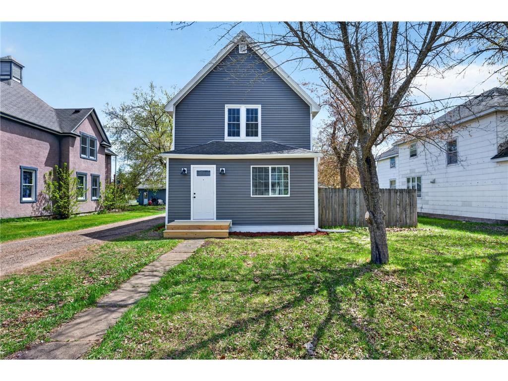 816 N Summit Street Spooner WI 54801 7068495 image5