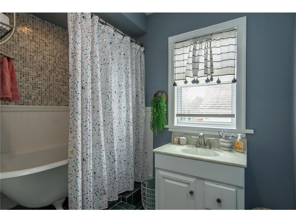 816 NW 9th Street Grand Rapids MN 55744 7074769 image20