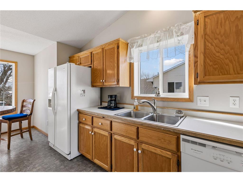 816 Shea Circle Belle Plaine MN 56011 7074634 image13