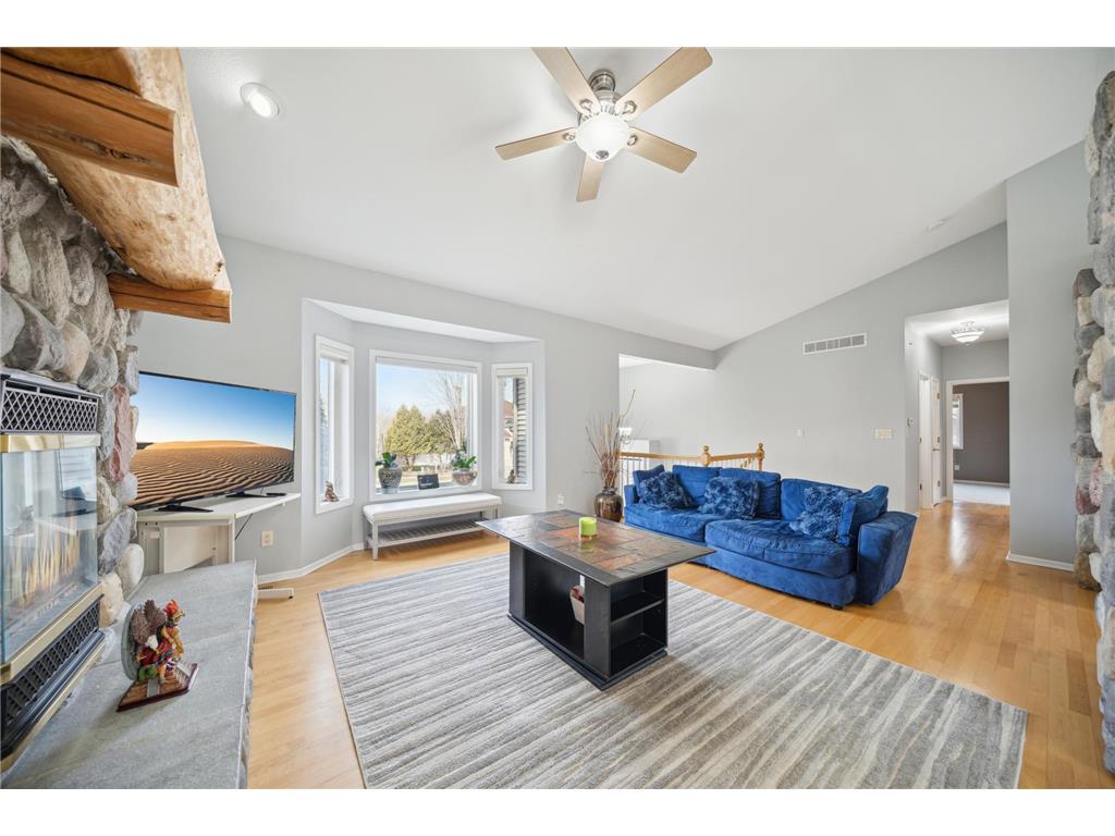 816 Southern Woods Place SW Rochester MN 55902 7016275 image3